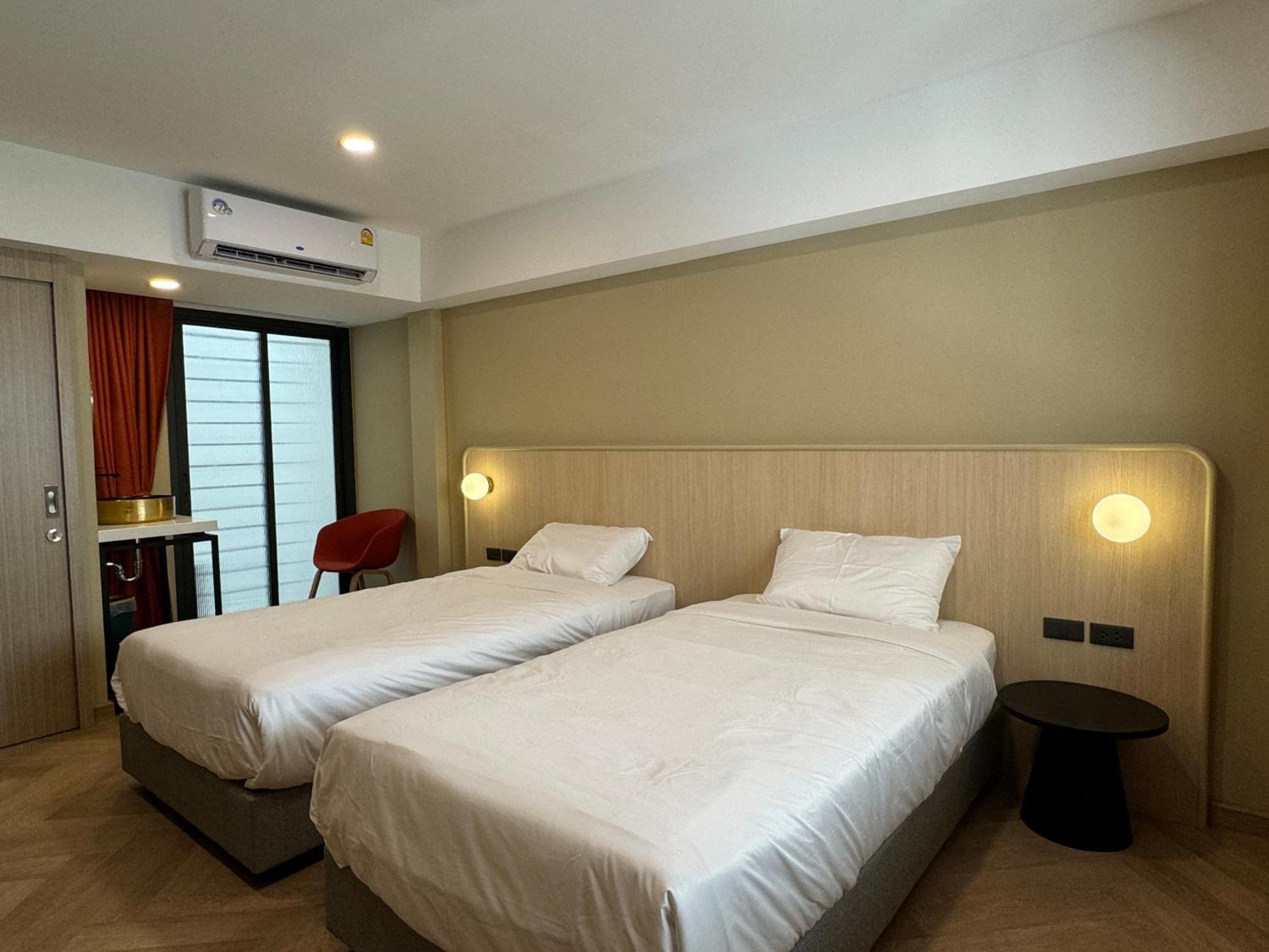 Parcel Hotel Bangkok Exterior foto